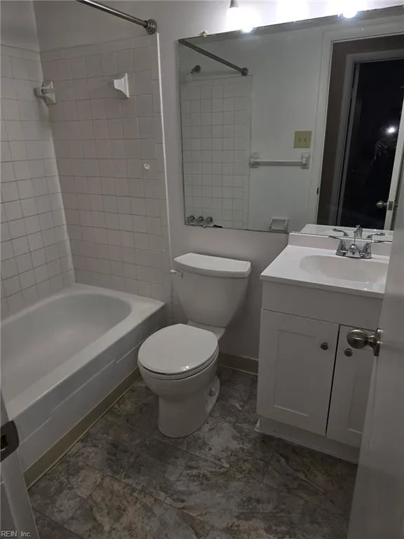 831 Devonshire CT, VIRGINIABEACH VA 23462 - Photo 5