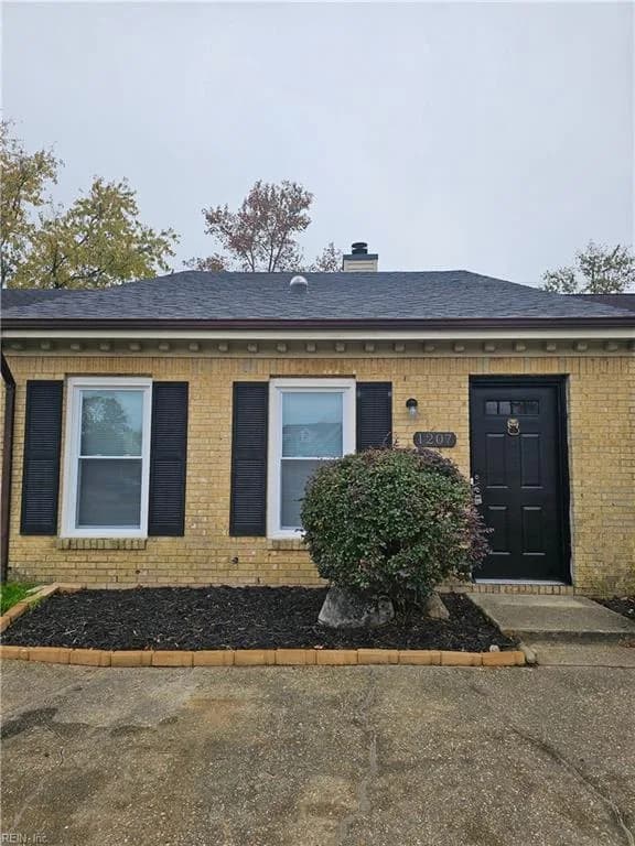 1207 Haig CIR, VIRGINIABEACH VA 23453 - Main photo