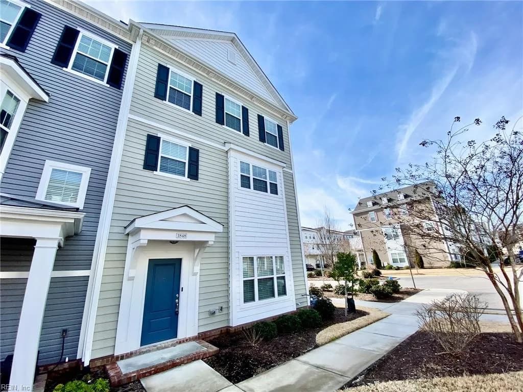 1848 Perla DR, VIRGINIABEACH VA 23456 - Photo 2