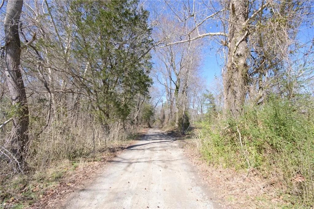 13474 Hatchers LN, SMITHFIELD VA 23430