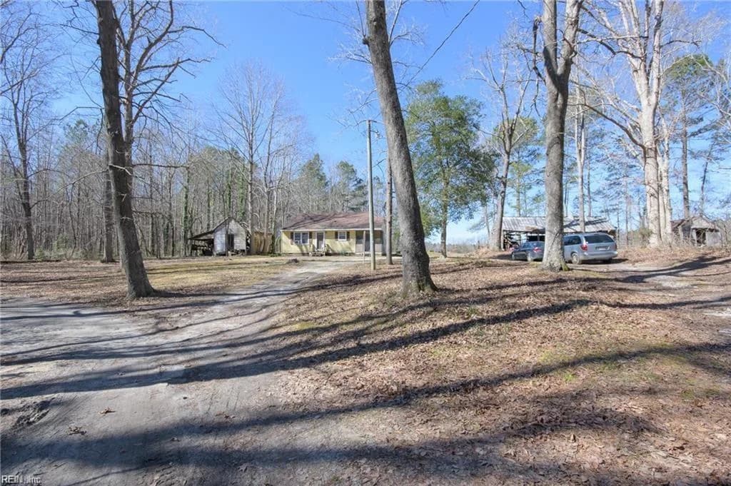 13474 Hatchers LN, SMITHFIELD VA 23430 - Photo 4