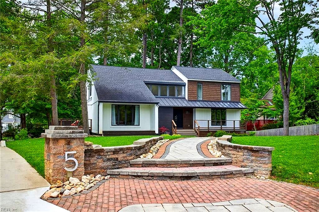 5 Valentine CT, Newport News — 4 bed Residential, 3,863 sqft