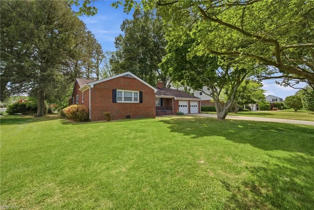 120 Stonehurst RD, HAMPTON VA 23669 - Photo 3