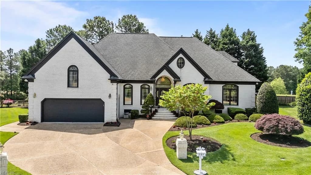 101 Barrington LN, YORKTOWN VA 23693 - Photo 2