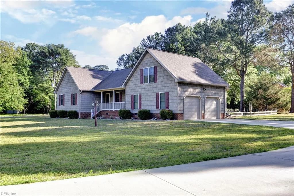 42 Gurwen DR, SMITHFIELD VA 23430 - Photo 4