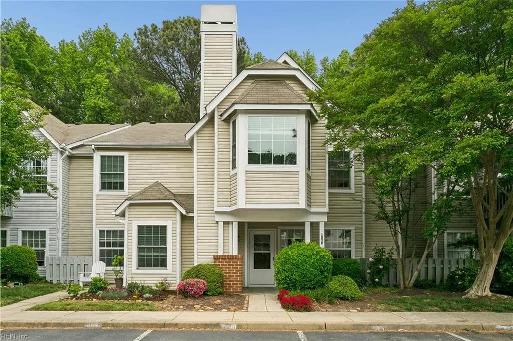 103 Stratford DR #B, WILLIAMSBURG VA 23185 - Main photo