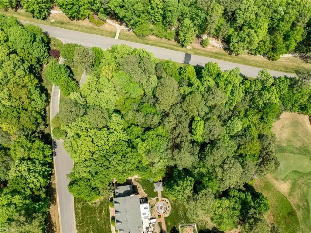 2114 Hornes Lake RD, WILLIAMSBURG VA 23185 - Photo 5