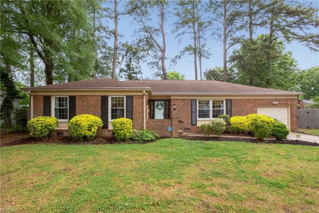 709 Village Green PW, NEWPORTNEWS VA 23602 - Photo 3