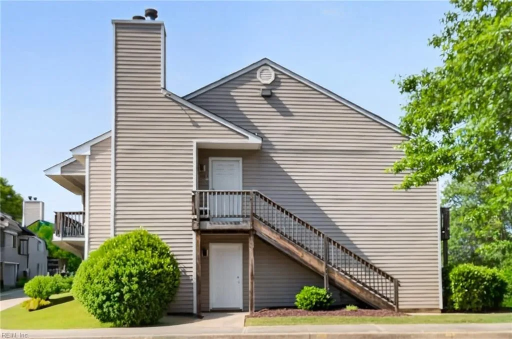 220 Lantana LN #A, HAMPTON VA 23669 - Photo 3