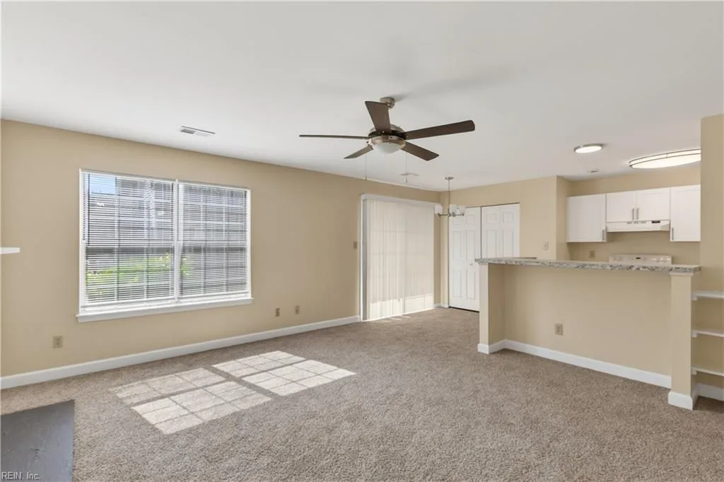 220 Lantana LN #A, HAMPTON VA 23669 - Photo 4