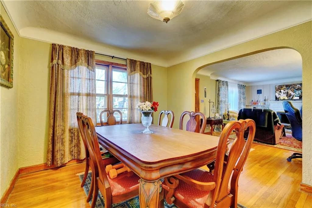 8035 Bison AVE, NORFOLK VA 23518 - Photo 5