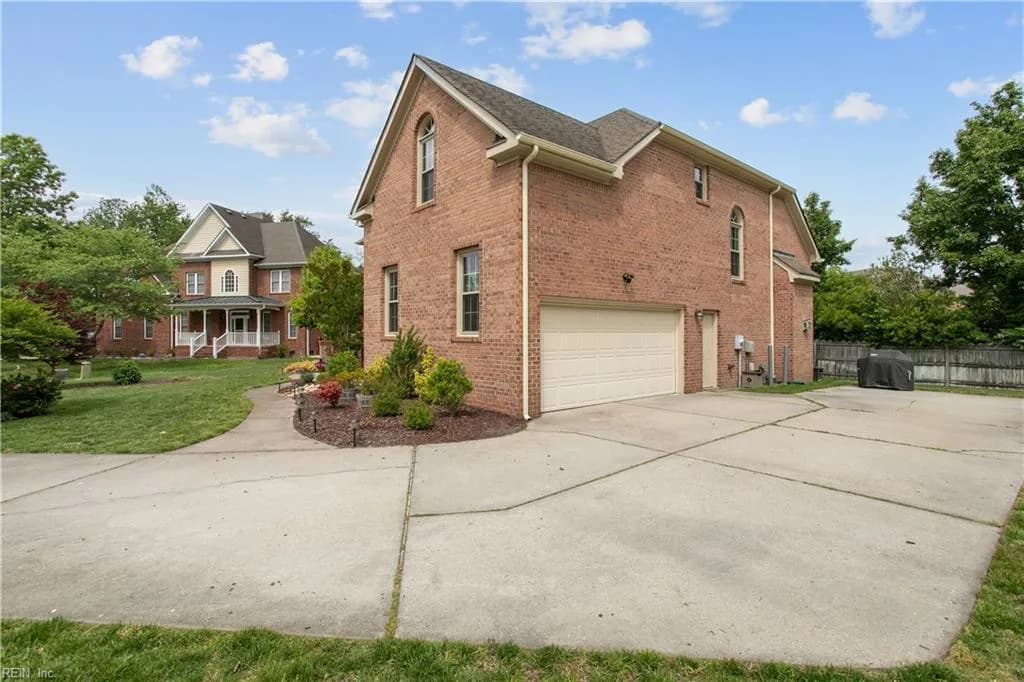 800 Wakedale ARCH, CHESAPEAKE VA 23322 - Photo 4