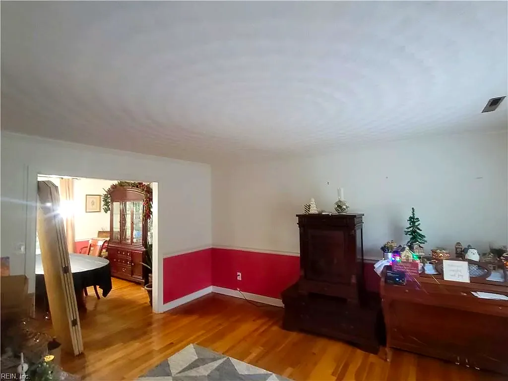 5 Wentworth PL, HAMPTON VA 23666 - Photo 4