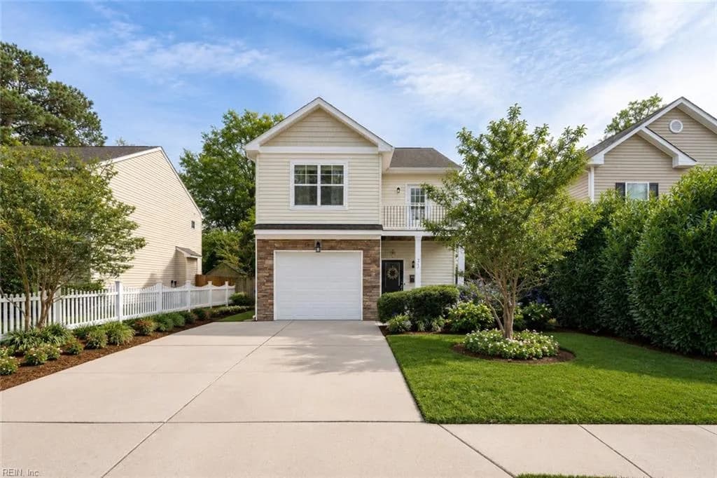 219 Lenox AVE, NORFOLK VA 23503 - Photo 2