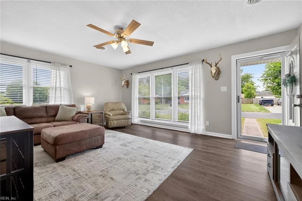 2932 E Malden AVE, NORFOLK VA 23518 - Photo 5