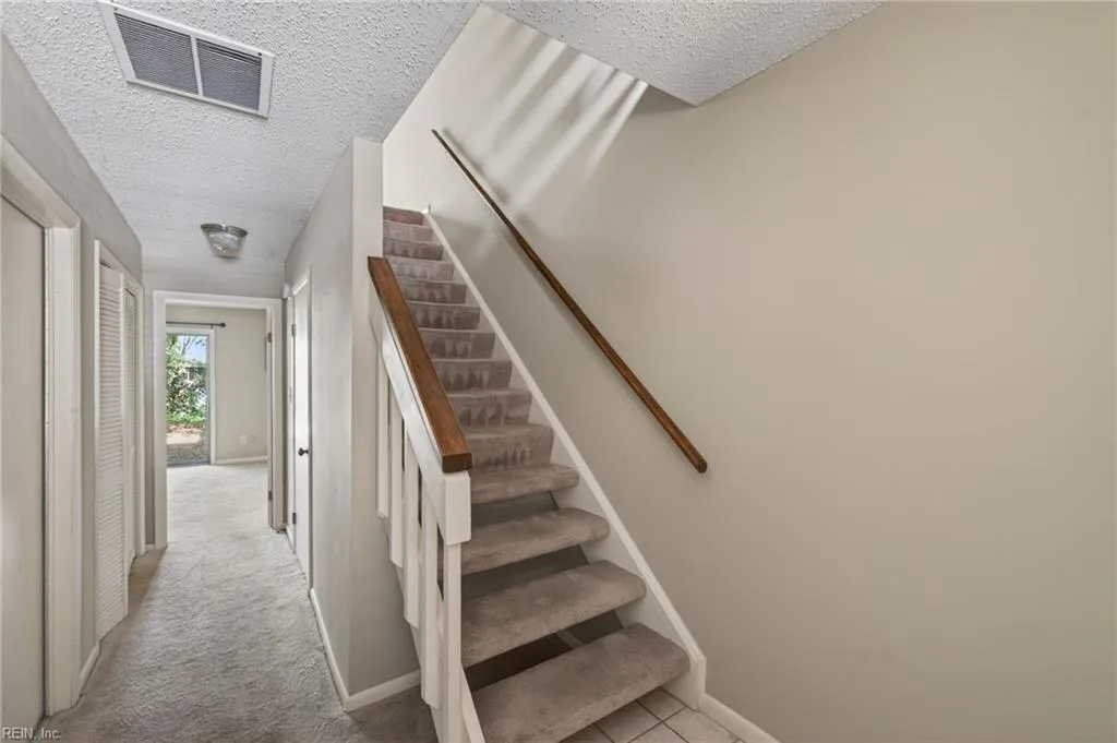 3920 Whooping Crane CIR, VIRGINIABEACH VA 23455 - Photo 5