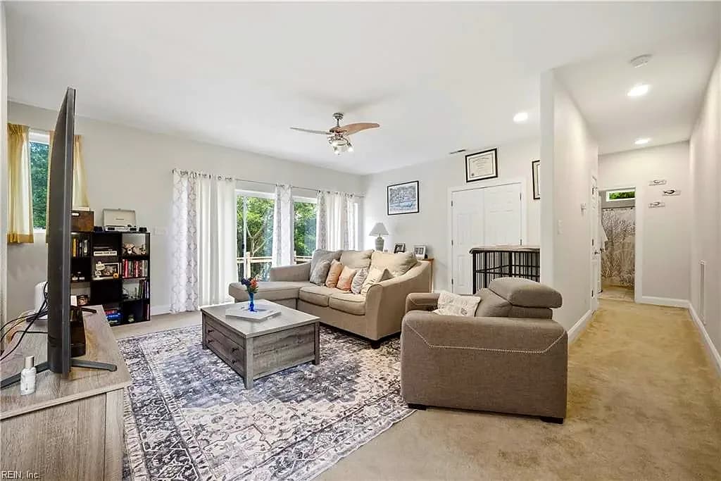 9512 7th Bay ST, NORFOLK VA 23518 - Photo 5