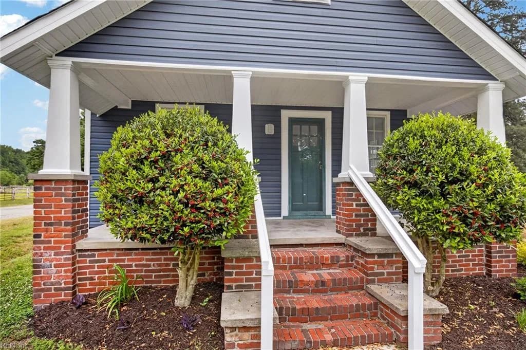 224 Hickory RD E, CHESAPEAKE VA 23322 - Photo 3