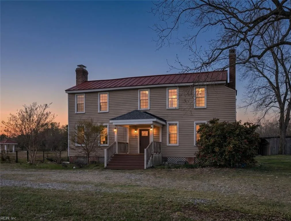 3557 Enos RD, GLOUCESTER VA 23061
