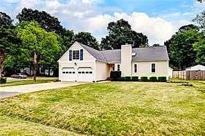 701 Tabb Lakes DR, YORKTOWN VA 23693 - Main photo