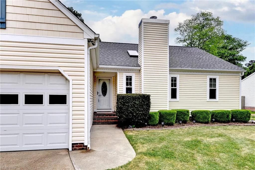 701 Tabb Lakes DR, YORKTOWN VA 23693 - Photo 5
