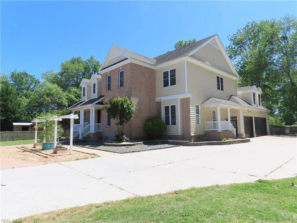 1149 Beaver Dam RD, CHESAPEAKE VA 23322 - Photo 3