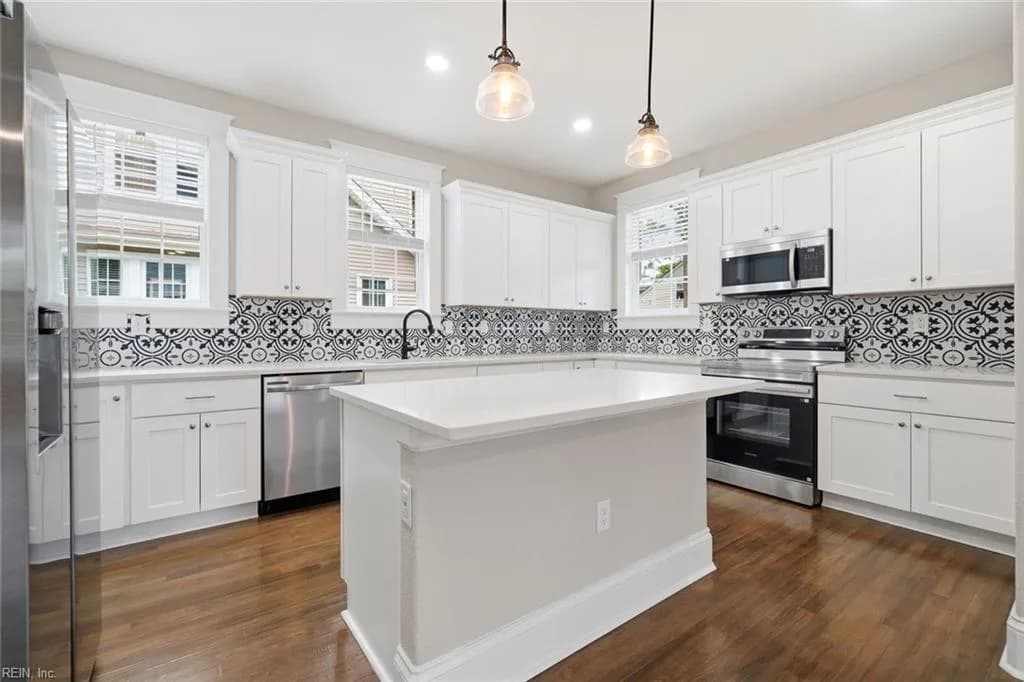 1611 Morris AVE, NORFOLK VA 23509 - Photo 3