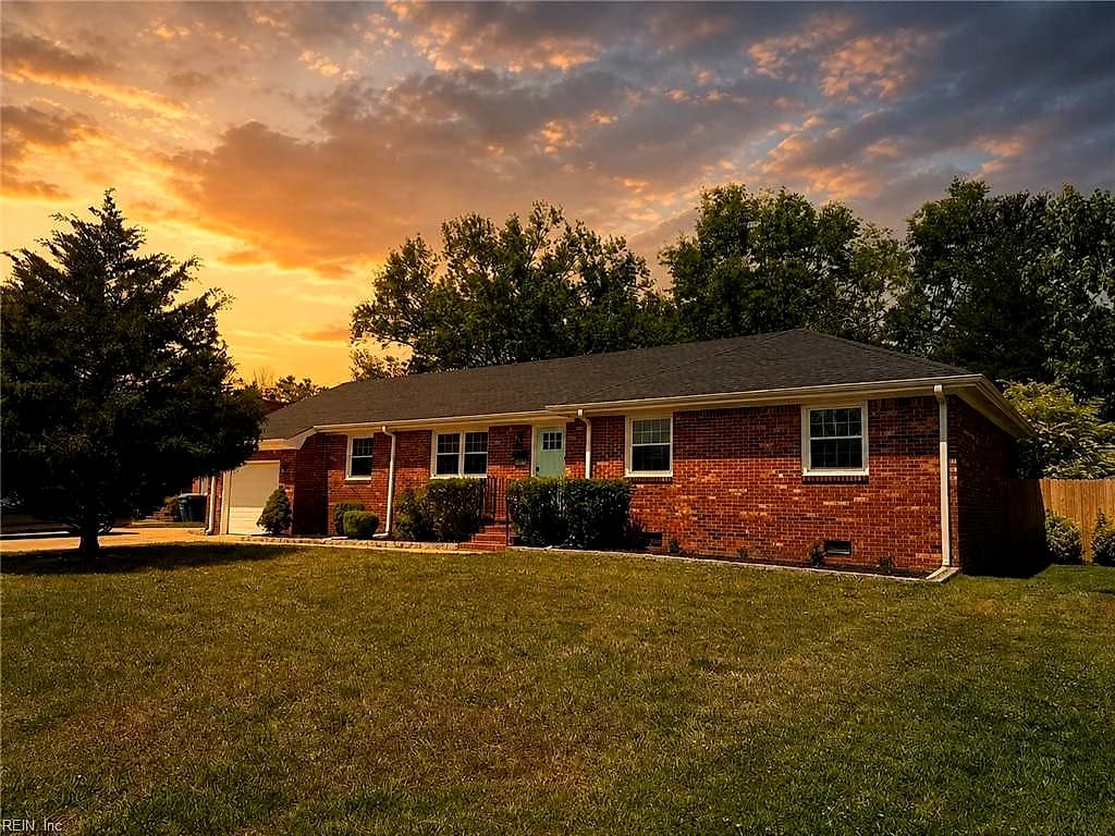 3424 Plum CRES, VIRGINIA BEACH VA 23453 - Main photo