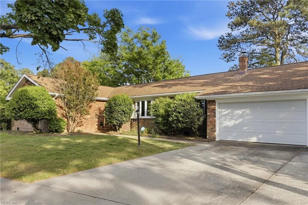 1531 Longdale DR, NORFOLK VA 23518 - Photo 3