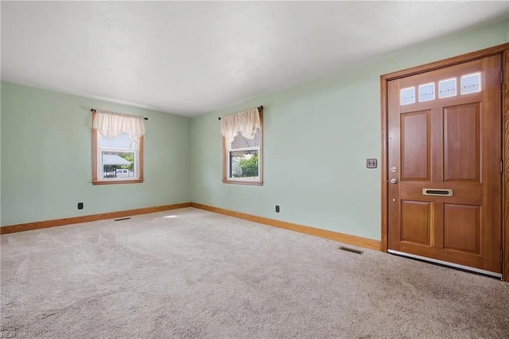 2422 Bruce ST, NORFOLK VA 23513 - Photo 3