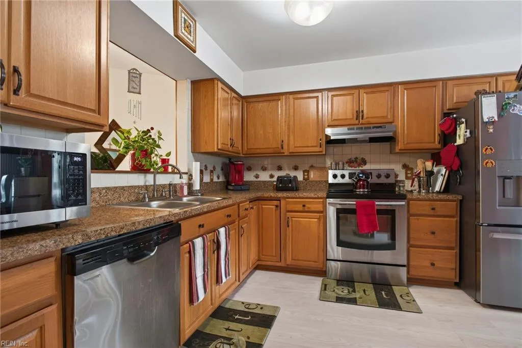 4000 Wyant CT, CHESAPEAKE VA 23321 - Photo 5