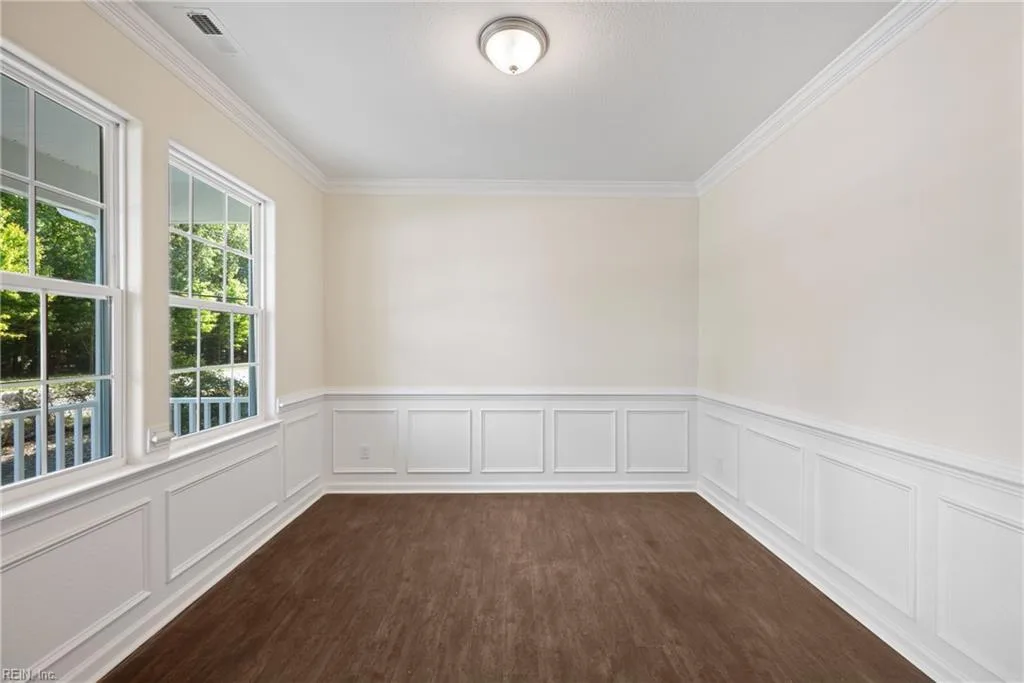 17319 Warwick BLVD, NEWPORTNEWS VA 23603 - Photo 4
