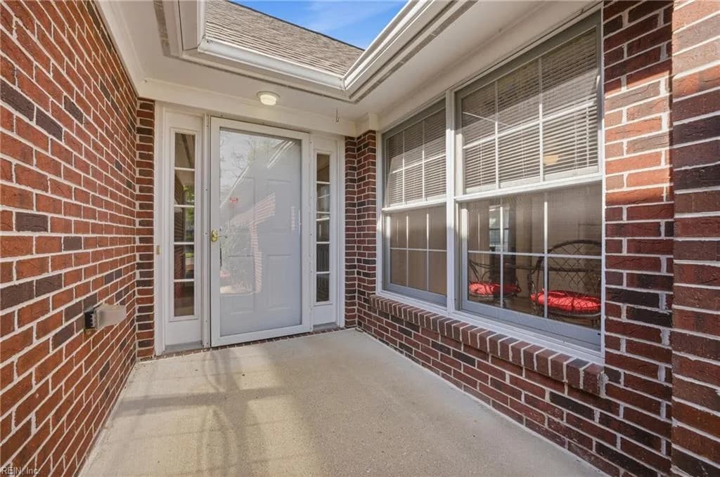 1113 Trieste CT, VIRGINIABEACH VA 23454 - Photo 3