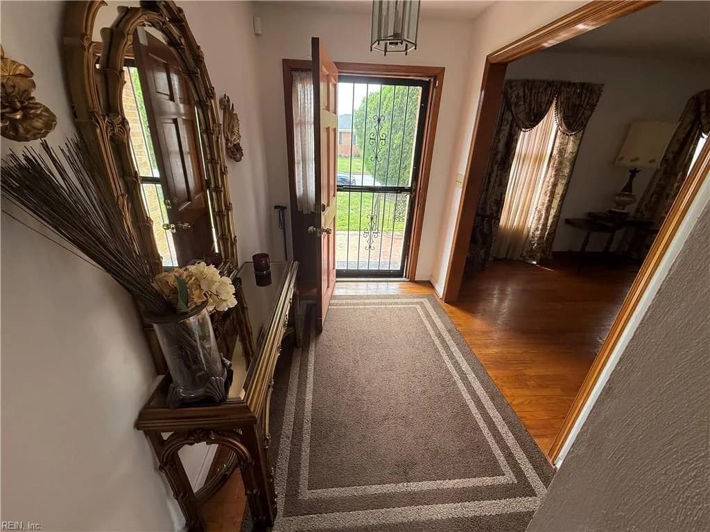316 Citizen CIR, CHESAPEAKE VA 23325 - Photo 3