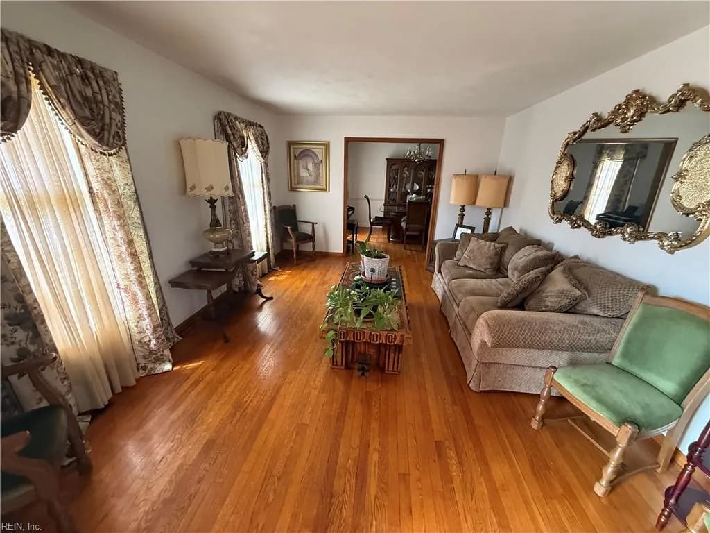 316 Citizen CIR, CHESAPEAKE VA 23325 - Photo 4