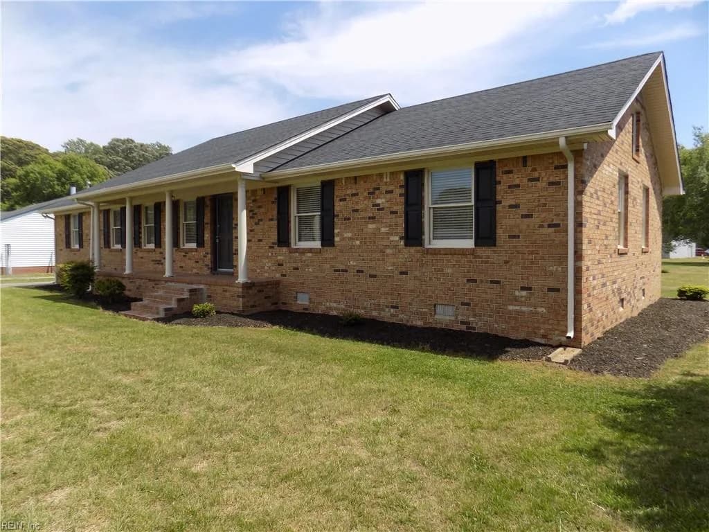 6 Peterson AVE, SMITHFIELD VA 23430 - Main photo