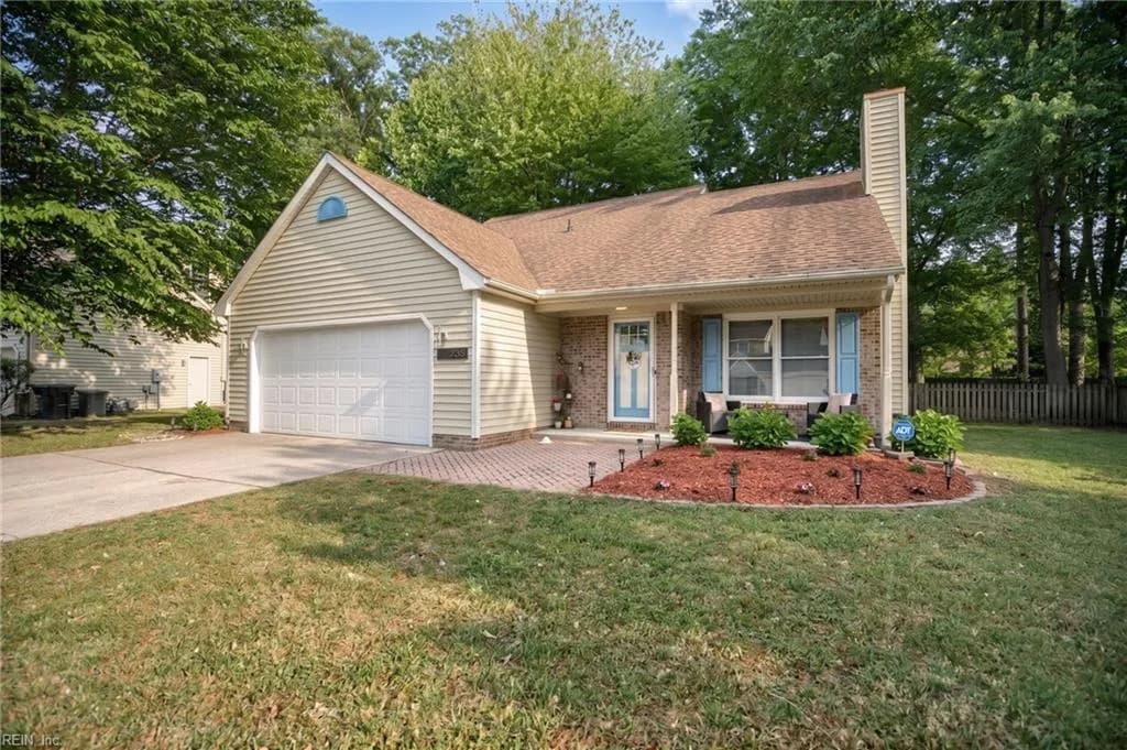 235 Dunn CIR, HAMPTON VA 23666 - Photo 3