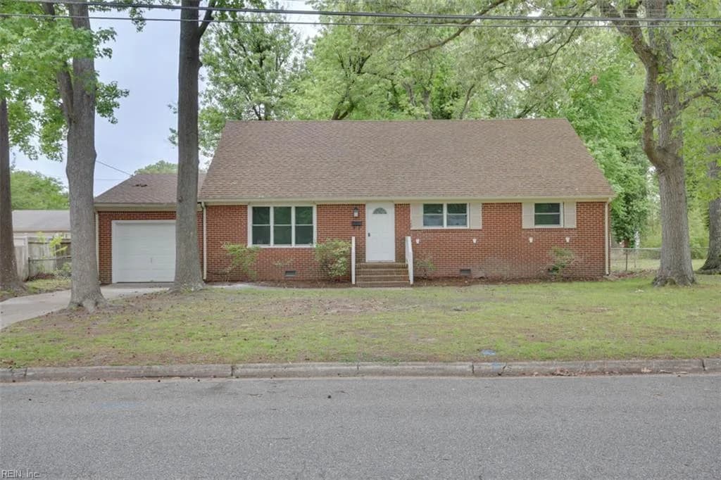 150 Henry Clay RD, NEWPORTNEWS VA 23601 - Photo 3