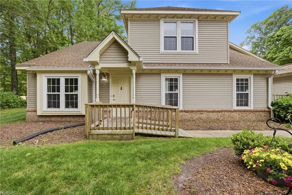 1307 Eagles Trace PATH #A, CHESAPEAKE VA 23320