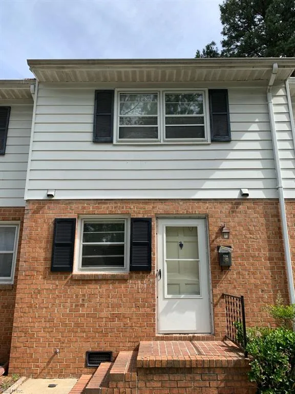 564 1st AVE, SUFFOLK VA 23434