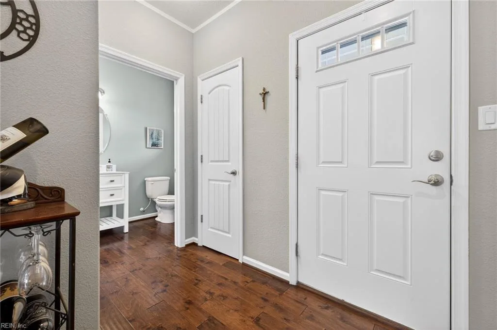 513 Cristfield RD, CHESAPEAKE VA 23320 - Photo 5