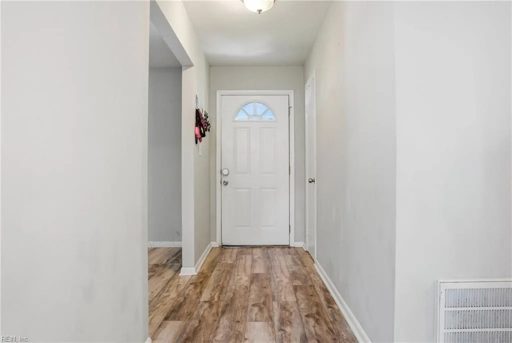 740 Jouett DR, NEWPORTNEWS VA 23608 - Photo 5