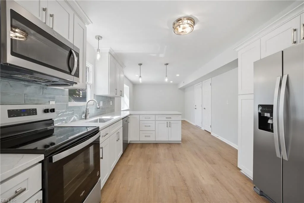 3705 Kings Point ARCH, VIRGINIABEACH VA 23452 - Photo 5