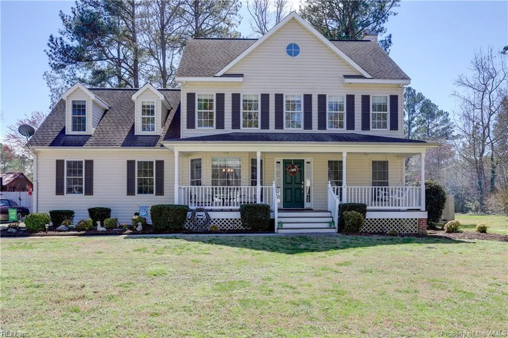 104 Park LN, SEAFORD VA 23696
