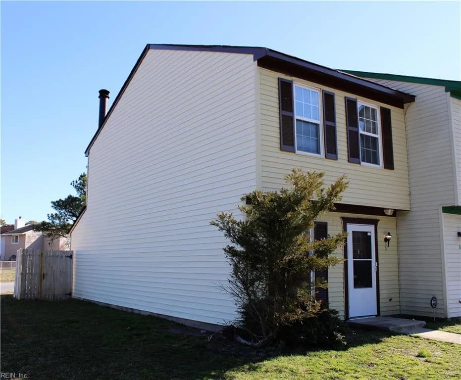1 Peachtree CT, PORTSMOUTH VA 23703 - Photo 4