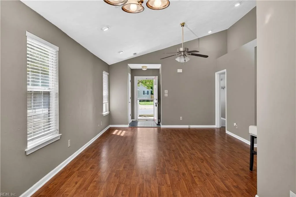 123 Mallard DR, SUFFOLK VA 23434 - Photo 4