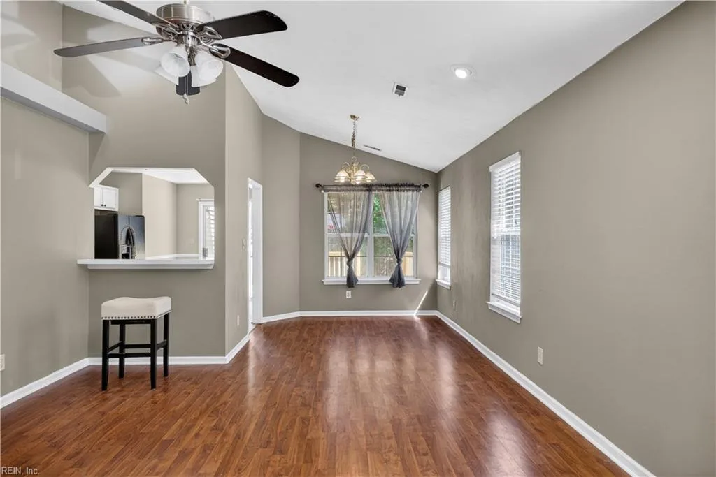123 Mallard DR, SUFFOLK VA 23434 - Photo 5
