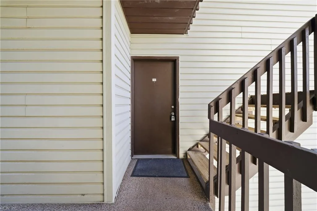 58 Wells CT #2, HAMPTON VA 23666 - Photo 4