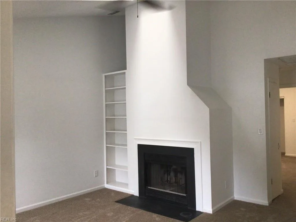 76 Emeraude Plage PL #B, HAMPTON VA 23666 - Photo 4