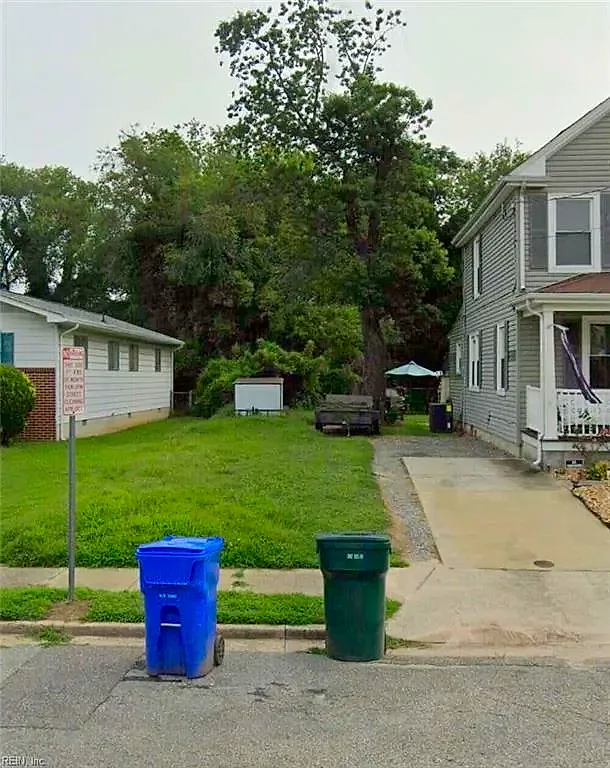 326 Sycamore AVE, NEWPORT NEWS VA 23607